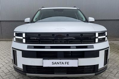 Hyundai Santa Fe 1.6 T-GDI HEV Platinum 4WD aut 7os.