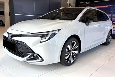 Toyota Corolla Style 1.8 Hybrid
