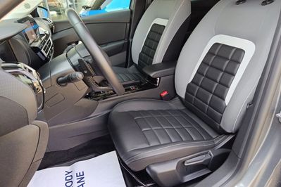Citroen C4 1.2 Puretech Max S&S EAT8