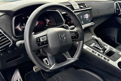 DS DS7 Performance Line 1.5 BlueHDi  aut