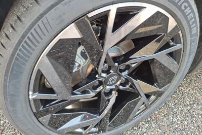 Renault Captur Esprit Alpine 1.6 E-Tech Hybrid AT