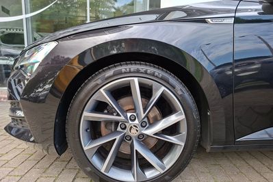 Skoda Superb 2.0 TDI Sportline DSG