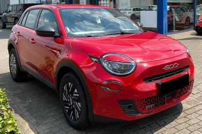 Fiat 600 Hybrid 1.2 Turbo eDCT