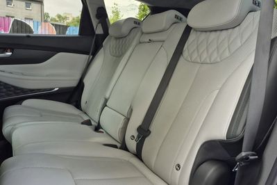 Hyundai Santa Fe 1.6 t-Gdi Hev Platinum 4WD