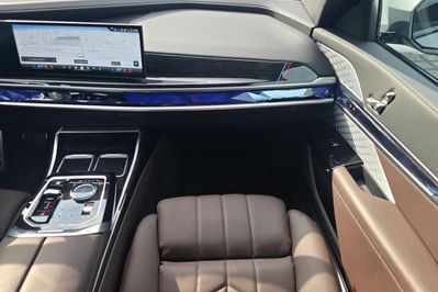 BMW Seria 7 740d xDrive mHEV M Sport sport-aut