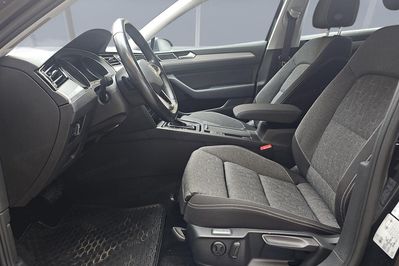 Volkswagen Passat TSI EVO Business DSG