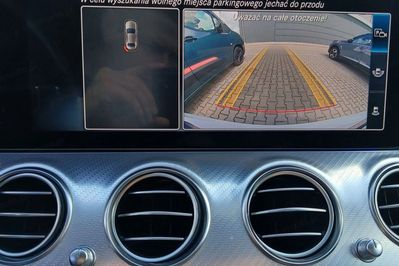 Mercedes Klasa E E 220 d  Avantgarde