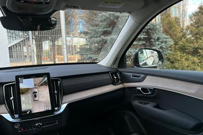 Volvo XC90 T8 AWD Plug-In Hybrid Plus Bright 7os