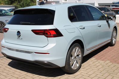 Volkswagen Golf Life Plus 1.5 eTSI mHEV DSG