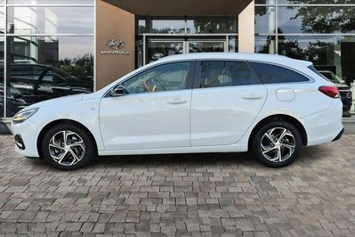 Hyundai i30 T-GDI Smart DCT