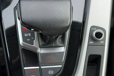 Audi A4 Avant 35 TFSI S Line