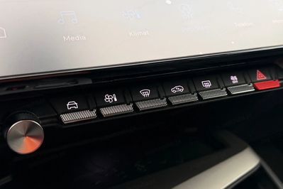 Peugeot 408 1.2 PureTech Allure Pack S&S EAT8