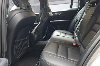 Volvo V60 B3 B Core