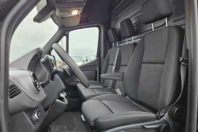 Mercedes Sprinter 317 CDI Długi AT