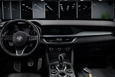 Alfa Romeo Stelvio 2.0 Turbo Veloce Q4 aut