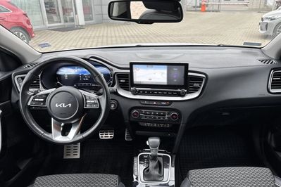 Kia Ceed 1.5 T-GDI L Business Line DCT