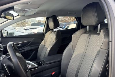 Peugeot 3008 Allure Pack 1.2 PureTech EAT8