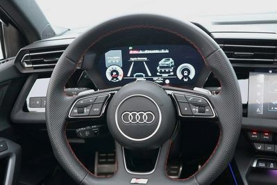 Audi A3 S3 TFSI quattro S tronic
