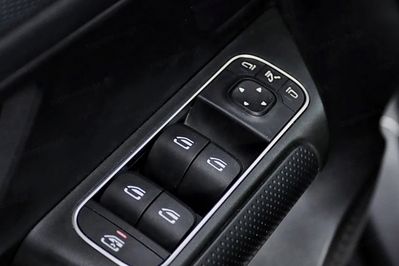 Mercedes GLB 180 d 8G-DCT