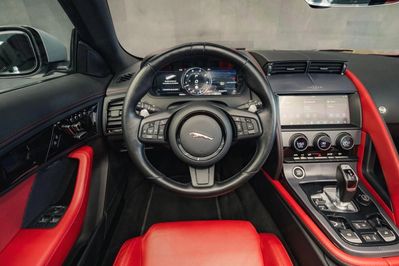Jaguar F-Type V8 S/C R-Dynamic