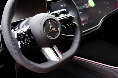 Mercedes E Klasa 200 AMG