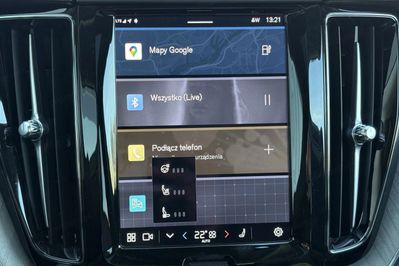 Volvo XC60 T6 Plug-In Hybrid AWD Ultra Bright