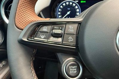 Alfa Romeo Stelvio 2.0 Turbo Intensa Q4