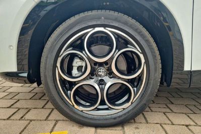 Alfa Romeo Tonale T4 Sprint