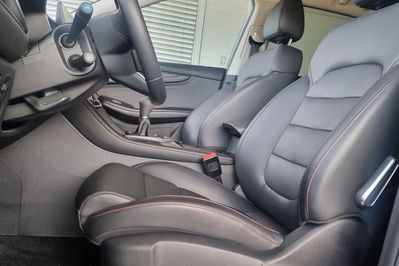 MG HS 1.5 T-GDI Excite MT