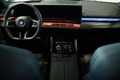 BMW Seria 5 Touring 540d xDrive M Sport