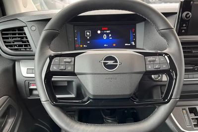 Opel Vivaro XL L2H1 Zabudowa Brygadowa EAT8