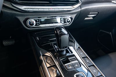 Bestune T77 1.5T Elegance DCT