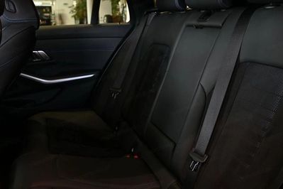 BMW Seria 3 318d mHEV aut