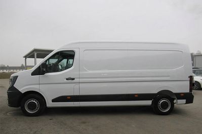 Renault Master L3H2 Extra AT9