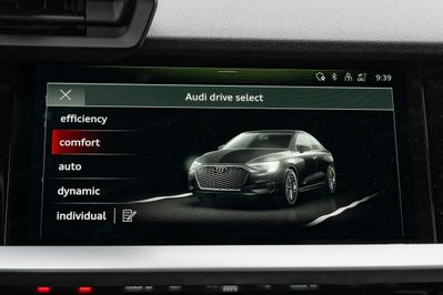 Audi A3 35 TFSI mHEV S tronic