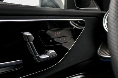 Mercedes Klasa C 220 d 4-Matic AMG