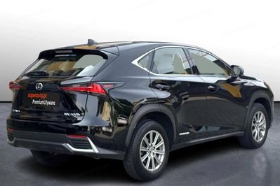 Lexus NX 300h Elegance 2WD