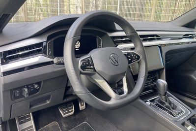 Volkswagen Arteon 2.0 TSI R-Line DSG