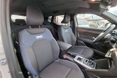Dacia Duster Journey 1.6 Full Hybrid