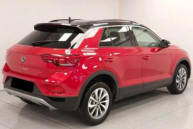 Volkswagen T-Roc Life Plus 1.5 TSI DSG