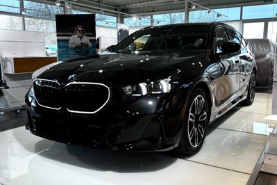 BMW Seria 5 Touring 520d xDrive M Sport