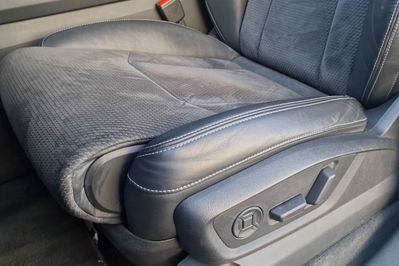 Audi Q7 SQ7 TDI quattro