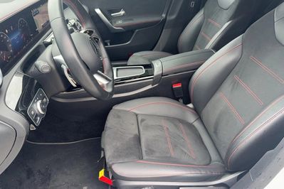 Mercedes CLA Shooting Brake 180 AMG Line