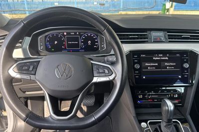Volkswagen Passat Elegance 1.5 TSI EVO  DSG