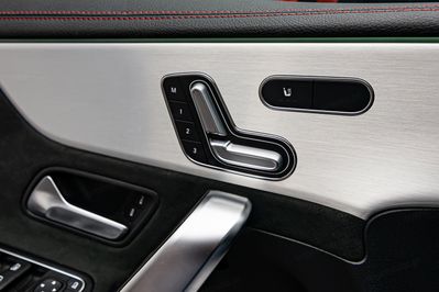 Mercedes CLA 250 4-Matic AMG Line