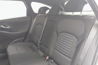 Hyundai i30 1.5 T-GDI 48V Smart