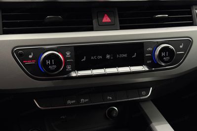 Audi A4 35 TFSI S Line