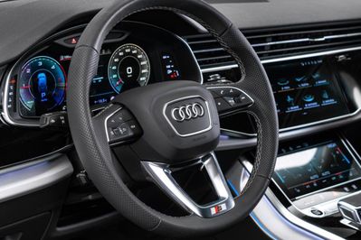 Audi Q7 50 TDI quattro S Line