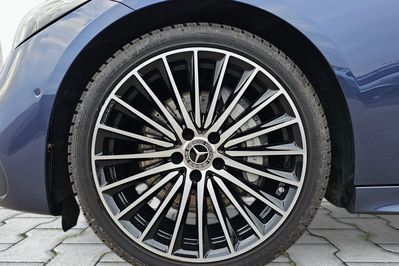 Mercedes Klasa C 200 4MATIC