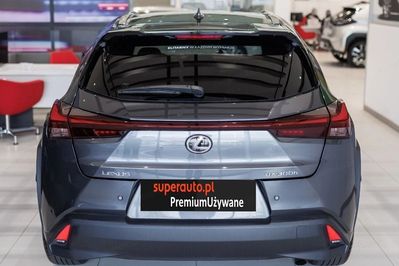 Lexus UX 300h Business